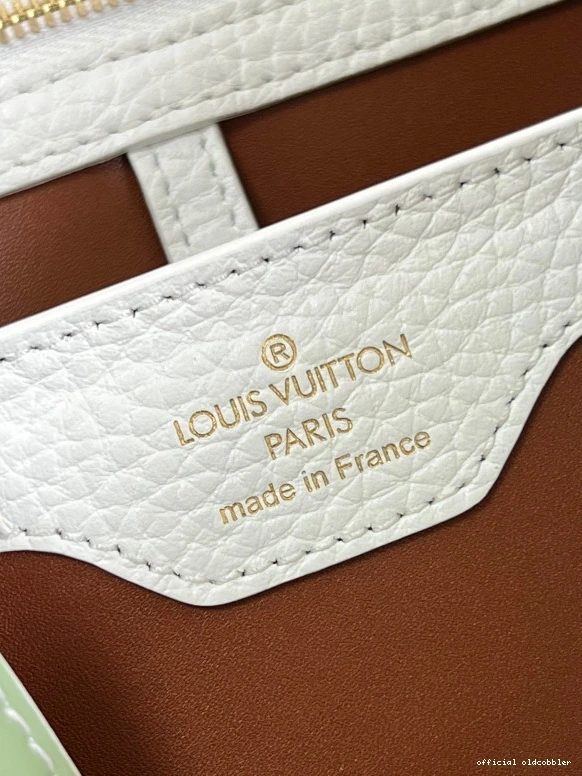 Official oldcobbler VUITTON LOUIS CAPUCINES BB 0713